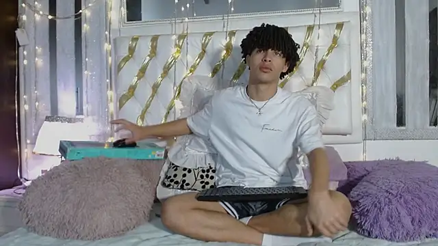 Snapshot of ian_smith_ chatting on 9, 2, 2026 ian smith online show from 9, 2, 2026