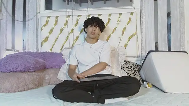 Snapshot of ian_smith_ chatting on 14, 4, 2026 ian smith online show from 14, 4, 2026