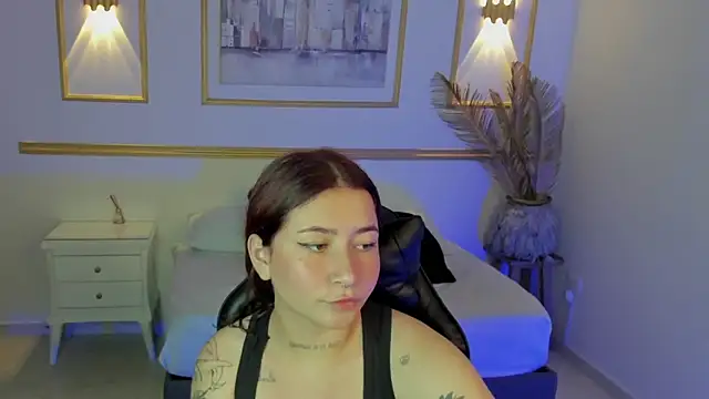 charlottee27  online show from 7, 3, 2026