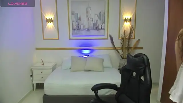 Snapshot of milaack_ chatting on 19, 2, 2026 milaack online show from 19, 2, 2026