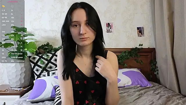 AuburnConfetti online show from 6, 2, 2026