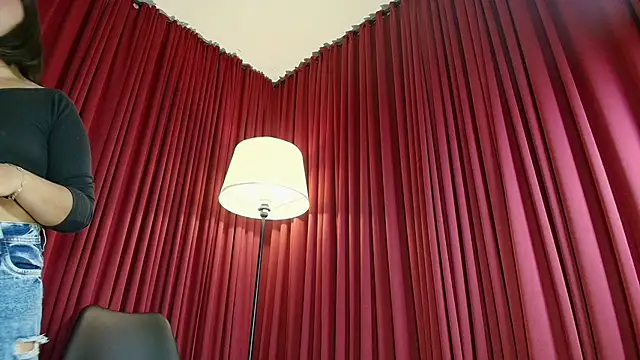 Snapshot of Sharlotte__1 chatting on 7, 3, 2026 Sharlotte 1 online show from 7, 3, 2026