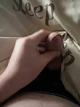 twankletoes1234 online show from 14, 4, 2026