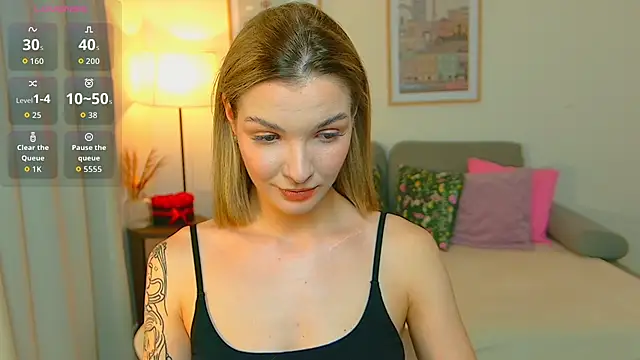 SinLuna  online show from 7, 4, 2026