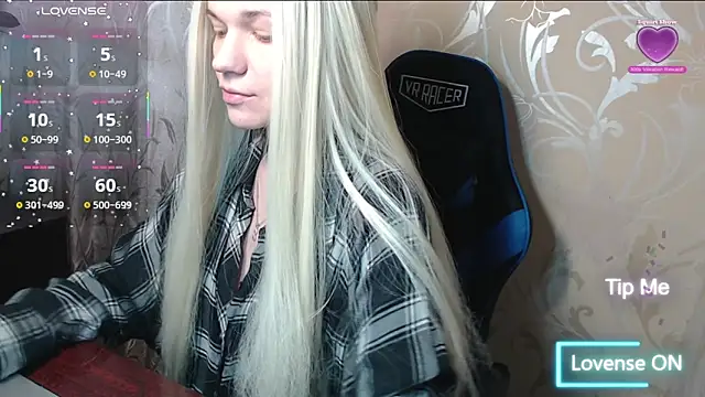 Shiny Victoria online show from 7, 3, 2026