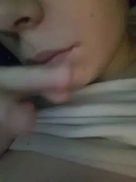 miraevelina online show from 10, 2, 2026