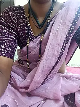 Snapshot of Royal_hotti0011 chatting on 27, 4, 2026 Royal hotti0011 online show from 27, 4, 2026