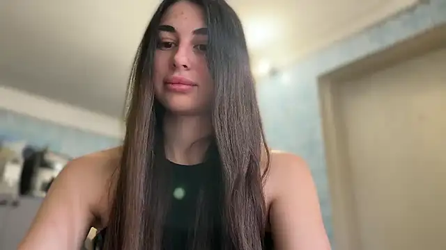 LiluMartiznir online show from 13, 5, 2026
