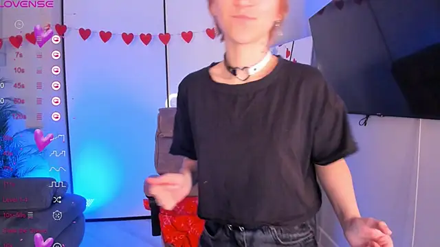 AutumnWhisper online show from 11, 3, 2026