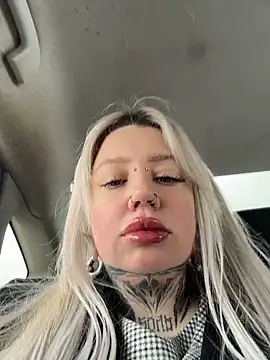 Snapshot of Chiibi chatting on 27, 2, 2026 Chiibi online show from 27, 2, 2026