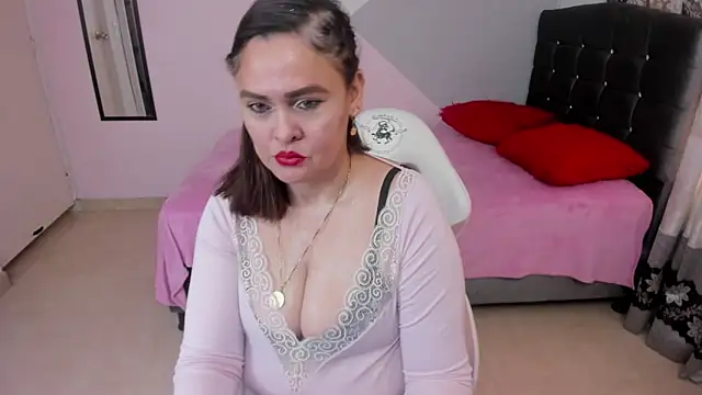 Hi  kitty  online show from 12, 2, 2026