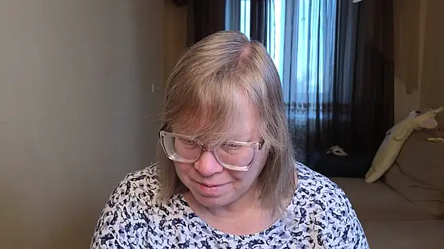 Emma Eclipsee online show from 21, 2, 2026