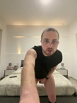 ItalianAlex online show from 10, 2, 2026