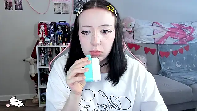 Snapshot of MollysLand chatting on 18, 3, 2026 MollysLand online show from 18, 3, 2026