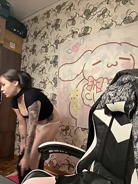 YukiiTYAN online show from 4, 3, 2026