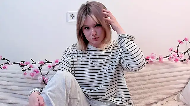 JonnaWalby online show from 10, 2, 2026