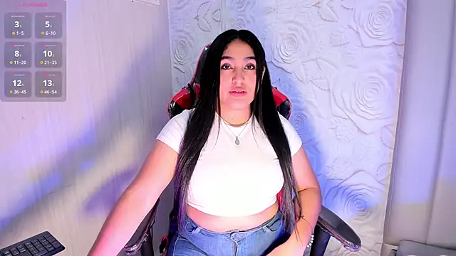 Lya dubois  online show from 12, 3, 2026