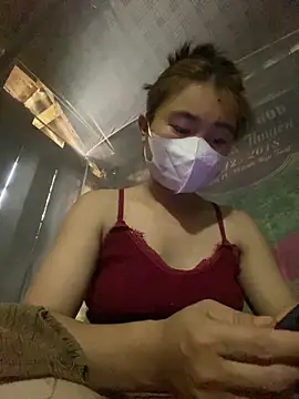 yuii-717 online show from 5, 4, 2026