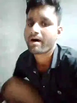 Snapshot of sos-boy chatting on 4, 2, 2026 sos-boy online show from 4, 2, 2026