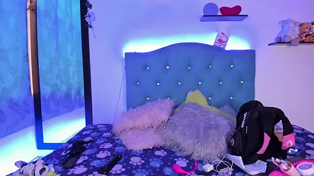 Gemma honey online show from 8, 4, 2026