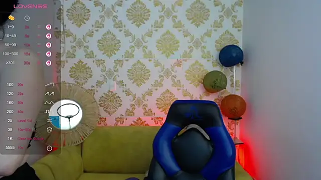 ALISS M  online show from 15, 4, 2026