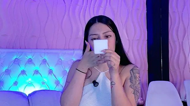 Mia Cherry   online show from 5, 6, 2026