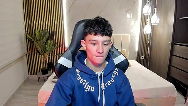 Snapshot of Patrick_Howland_ chatting on 9, 2, 2026 Patrick Howland online show from 9, 2, 2026