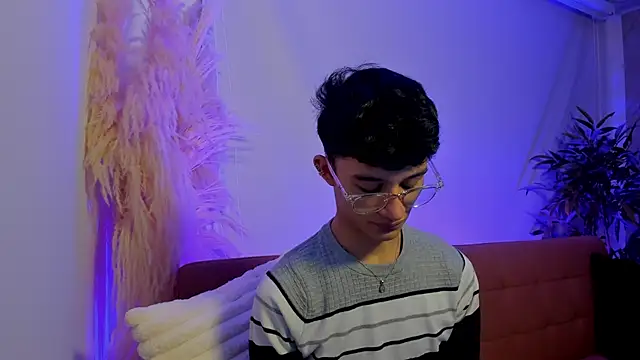 Patrick Howland  online show from 6, 3, 2026