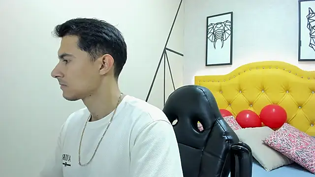 Snapshot of Mike_Conors chatting on 20, 2, 2026 Mike Conors online show from 20, 2, 2026