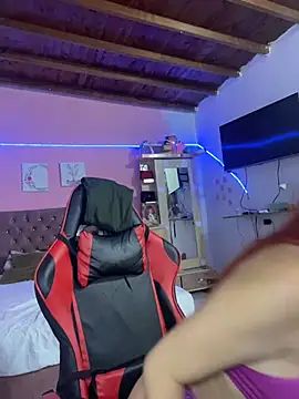 RedHotDoll online show from 7, 2, 2026