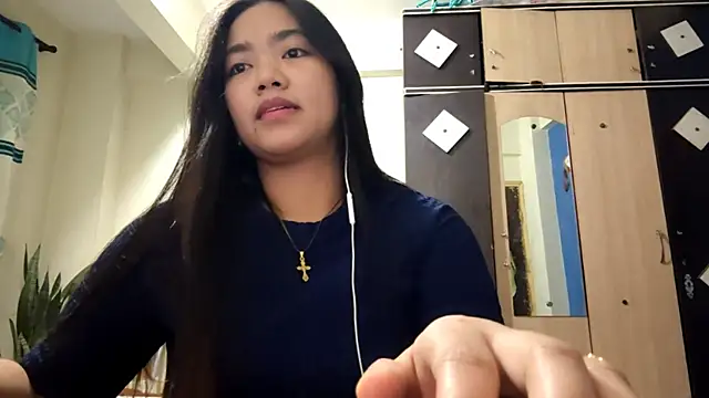 AntoninaDamewood online show from 12, 2, 2026