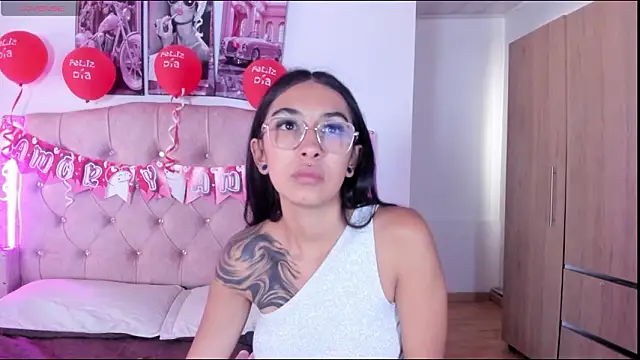 Snapshot of liittle__baby chatting on 21, 2, 2026 liittle baby online show from 21, 2, 2026