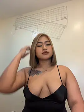 Snapshot of vien_pussy69 chatting on 9, 6, 2026 vien pussy69 online show from 9, 6, 2026