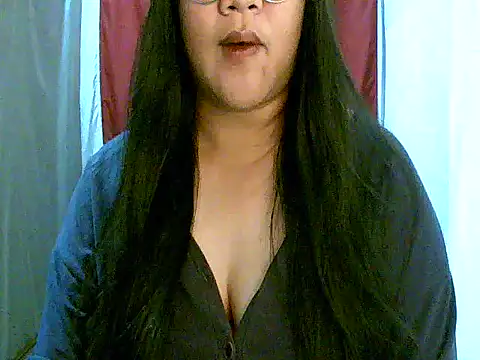 Snapshot of strip_berry chatting on 5, 2, 2026 strip berry online show from 5, 2, 2026