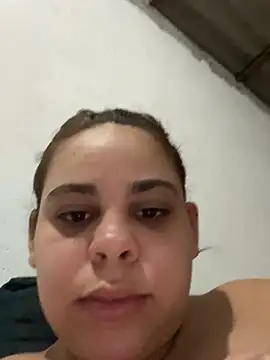 Snapshot of Adriputinha chatting on 12, 7, 2026 Adriputinha online show from 12, 7, 2026
