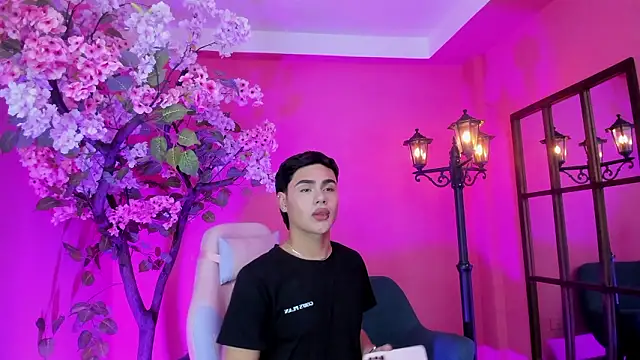 Snapshot of FemNoa chatting on 6, 2, 2026 FemNoa online show from 6, 2, 2026