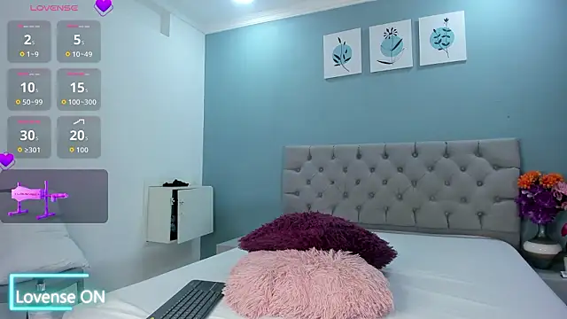 Valentina Rujano online show from 17, 3, 2026