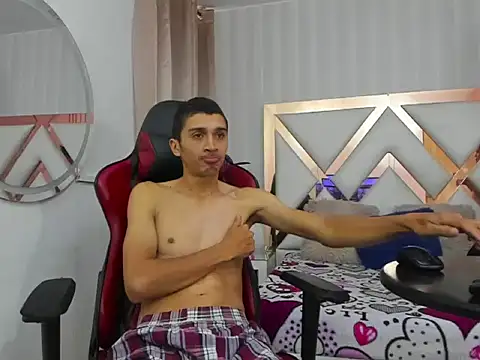 MiaANDrony online show from 6, 2, 2026