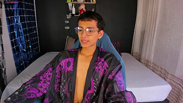  Josh Moon  online show from 17, 3, 2026