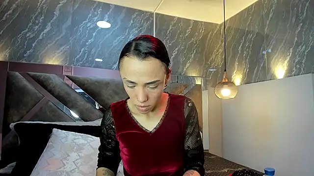 CharlotteKravizz online show from 15, 2, 2026