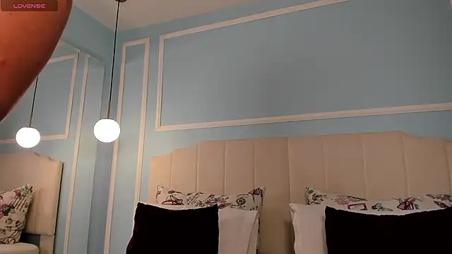 ashley foox online show from 20, 2, 2026