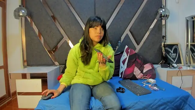 Snapshot of Maggyx chatting on 11, 5, 2026 Maggyx online show from 11, 5, 2026