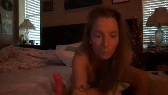 Snapshot of mooviebaby chatting on 7, 2, 2026 mooviebaby online show from 7, 2, 2026