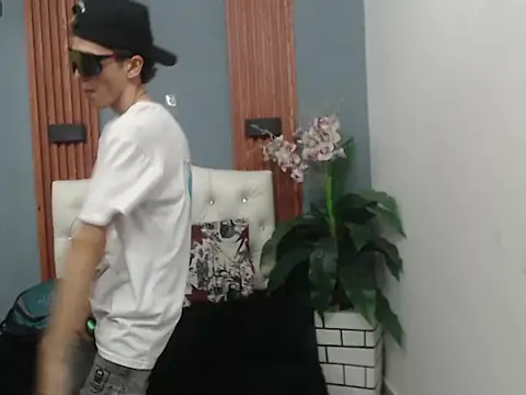 Asher costa online show from 8, 3, 2026