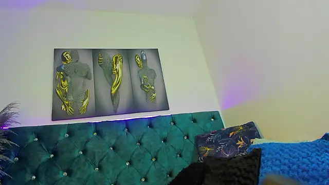 Snapshot of Roxanna_0 chatting on 24, 2, 2026 Roxanna 0 online show from 24, 2, 2026