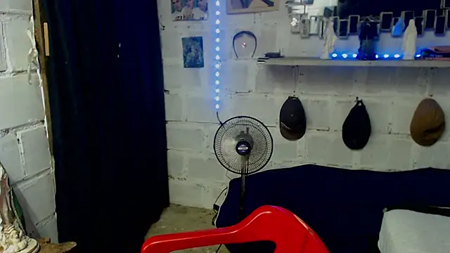 Snapshot of paul-mendezx chatting on 11, 2, 2026 paul-mendezx online show from 11, 2, 2026