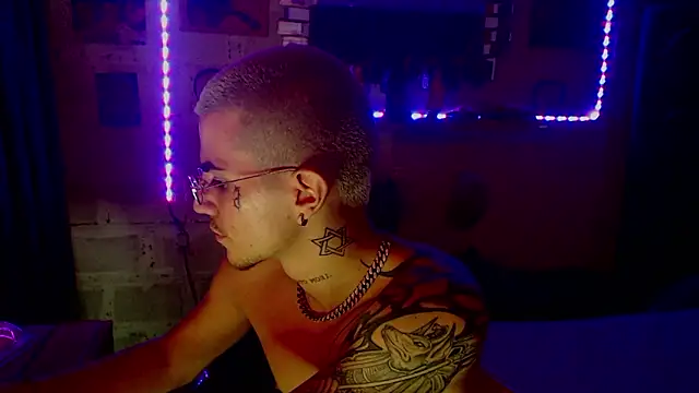 Snapshot of paul-mendezx chatting on 25, 2, 2026 paul-mendezx online show from 25, 2, 2026