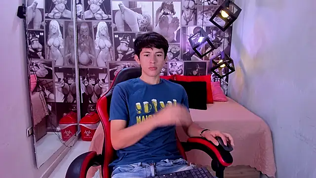 Snapshot of Christian_Foxx chatting on 10, 5, 2026 Christian Foxx online show from 10, 5, 2026