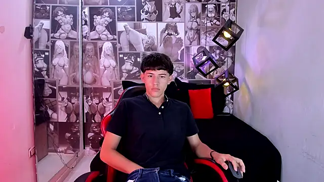 Snapshot of Christian_Foxx chatting on 12, 5, 2026 Christian Foxx online show from 12, 5, 2026