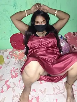 Snapshot of V-Hot-Suity chatting on 14, 7, 2026 V-Hot-Suity online show from 14, 7, 2026